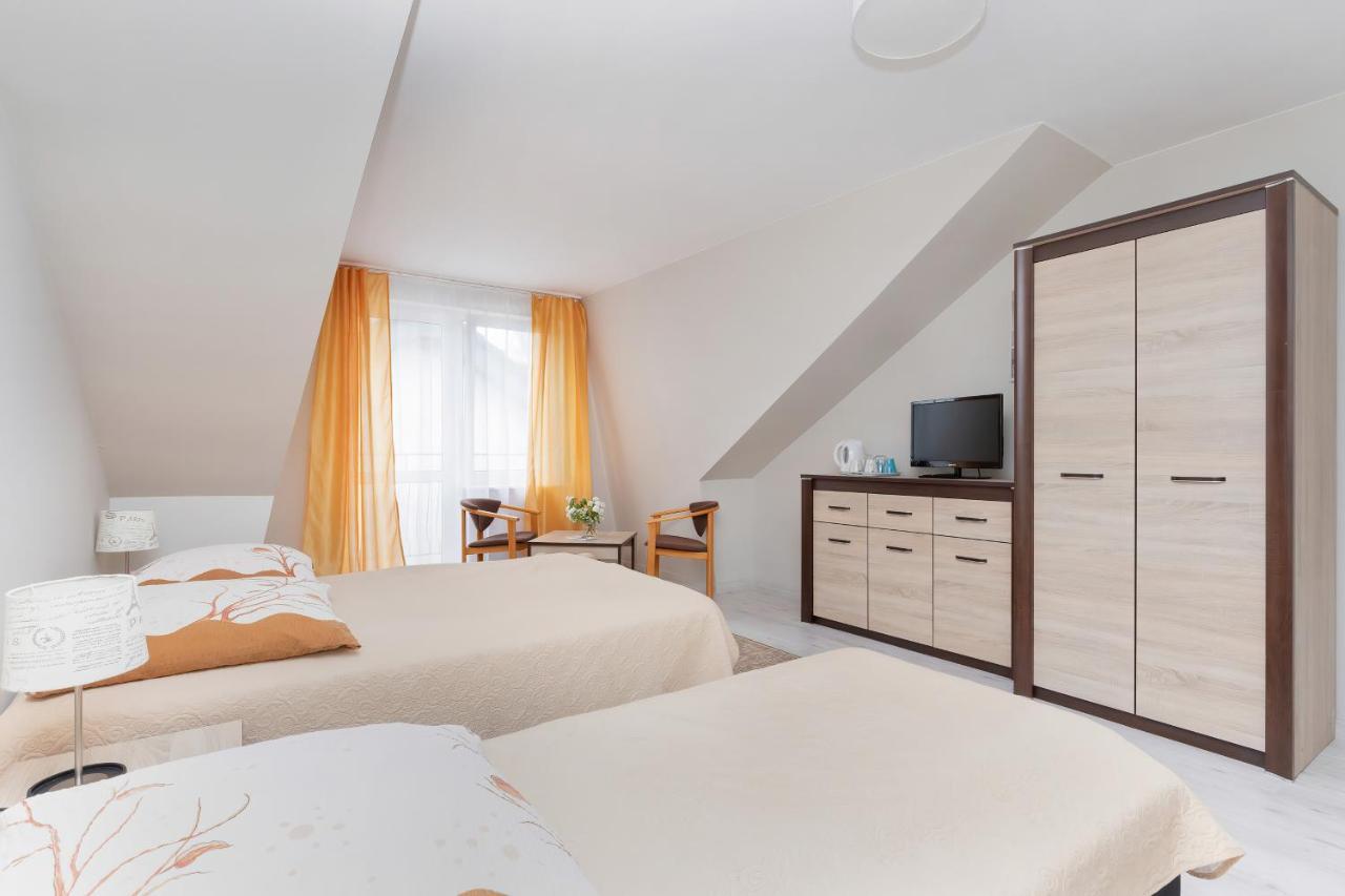 Perła Bałtyku Hotel Pustkowo Bagian luar foto